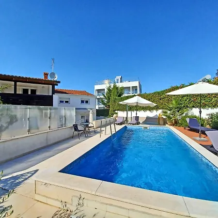 Sebelja Appartement *