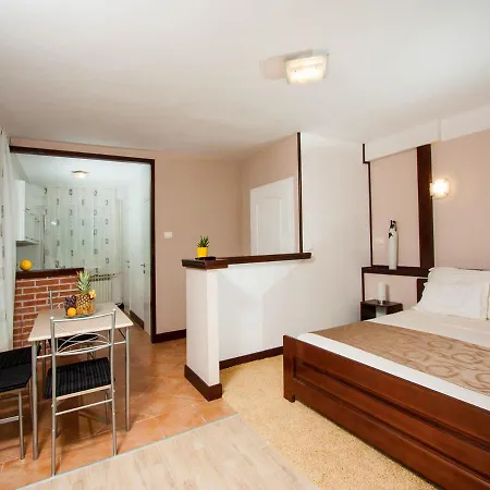 šebelja Appartement Pula