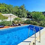 Sebelja Apartamento Pula